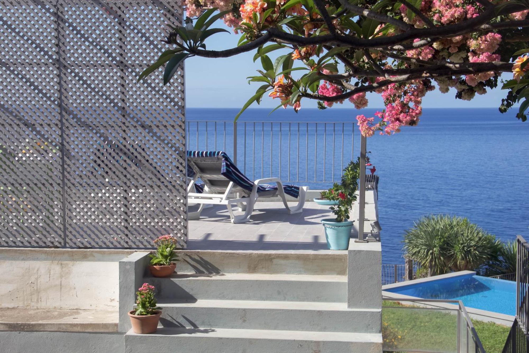 Irlandas Villa Funchal Seaside Villas Oda fotoğraf